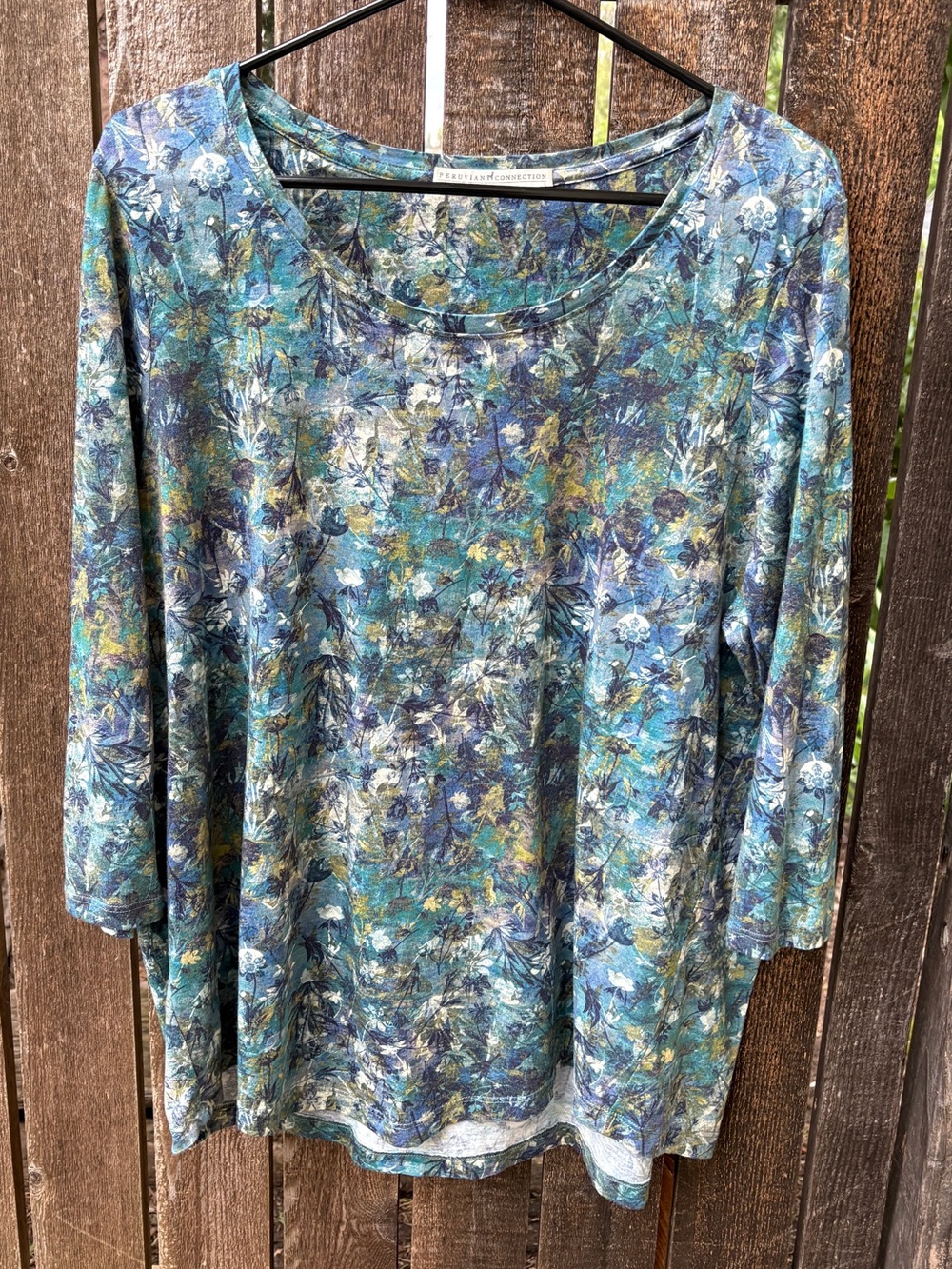 Peruvian Connection Pima Cotton Tundra Flower 3/4 Sleeve Top Sz L